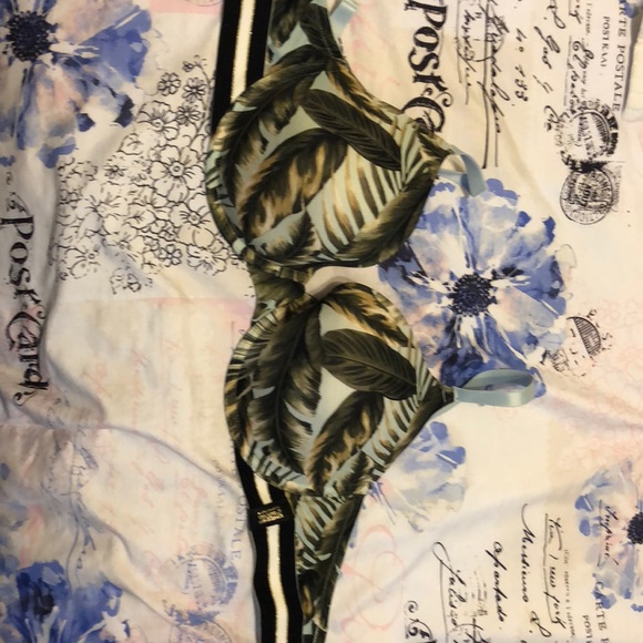 Pink by VS t-shirt bra - Picture 2 of 6